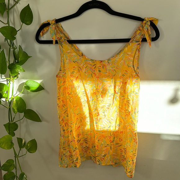 Adorable Sezane Tank Blouse - Picture 1 of 5